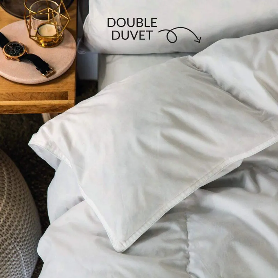 GOOSE FEATHER AND DOWN TOG DUVET