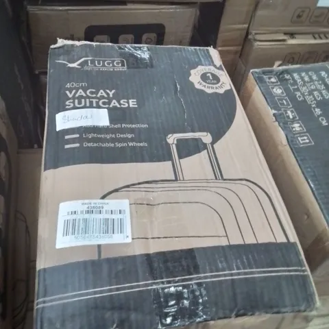 BOXED LUGG 40CM VACAY SUITCASE SHADOW 