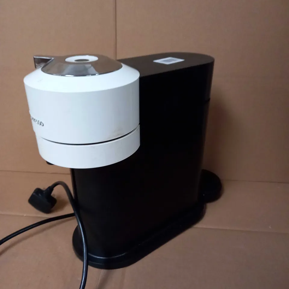 NESPRESSO BLACK/WHITE COFFEE MACHINE