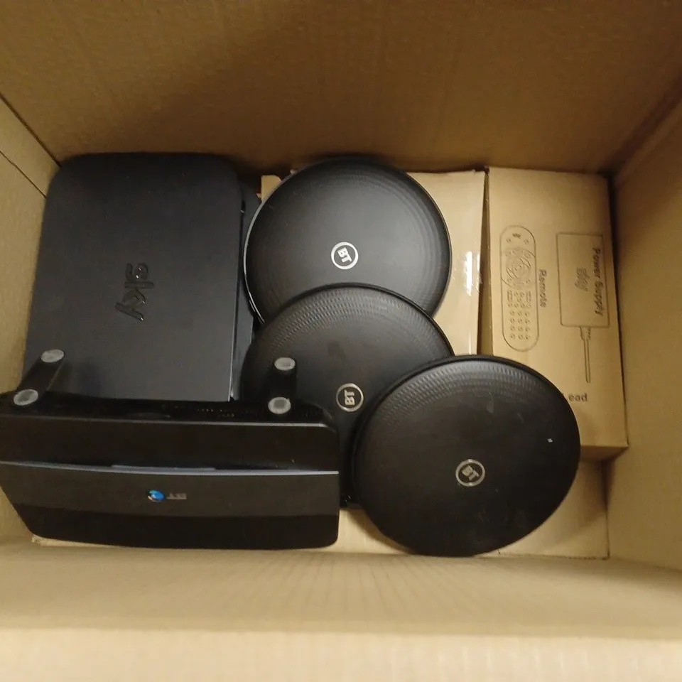 LOT OF ASSORTED TECH ITEMS TO INCLUDE VARIOUS ROUTERS, CABLE, CHARGERS AND TUNSTALL FALL SYSTEM