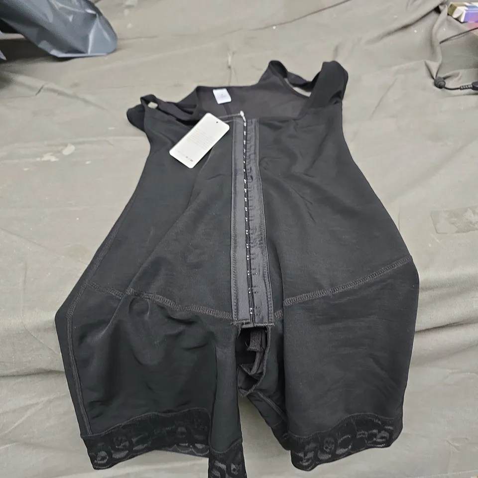 FEELINGGIRL BLACK SHAPEWEAR BODYSUIT – SIZE S