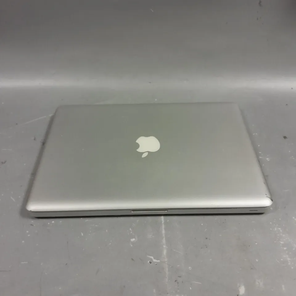 APPLE MACBOOK PRO - A1278 