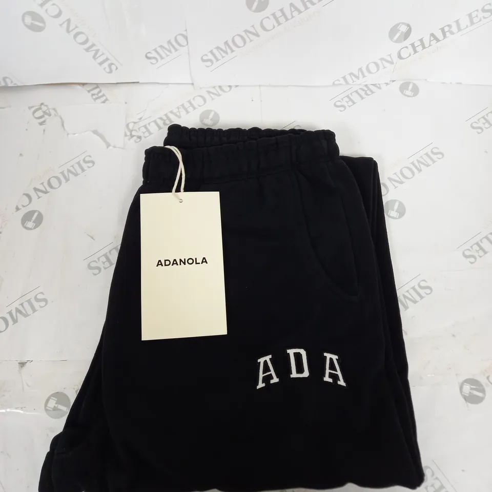ADANOLA SWEATPANTS SIZE L