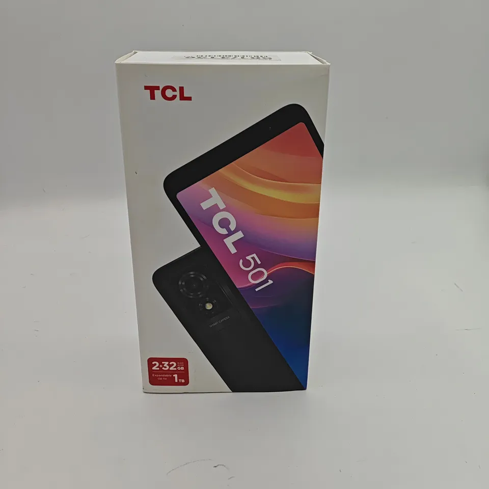 BOXED TCL 501 2/32GB IN BLACK - T433D