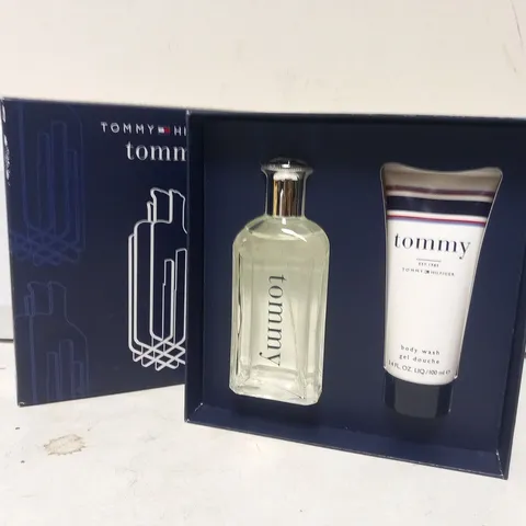 BOXED TOMMY HILFIGER EAU DE TOILETTE GIFT SET