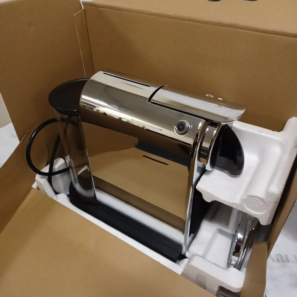 MAGIMIX NESPRESSO CITIZ CHROME COFFEE MACHINE 