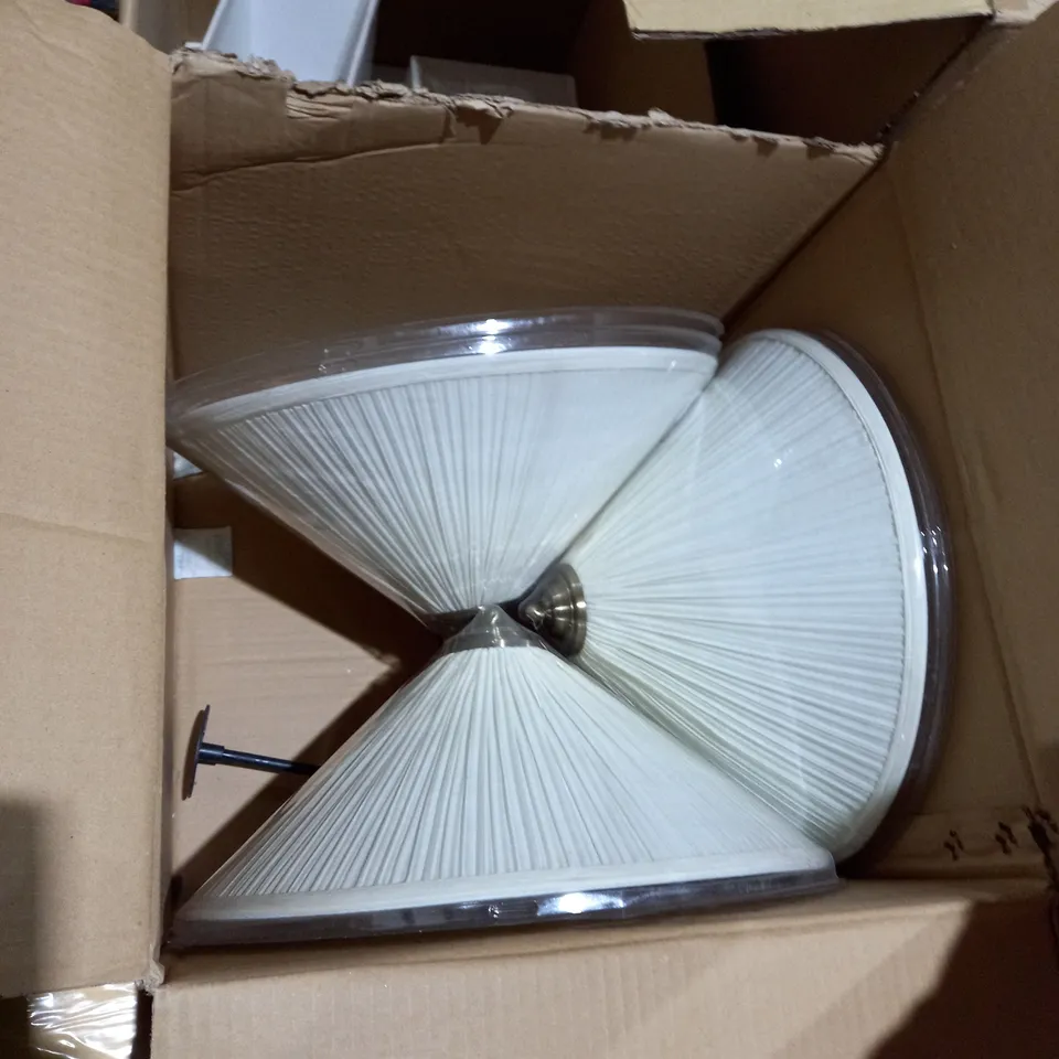 PALLET OF ASSORTING LIGHTING AND CROCKERY TO INCLUDE, SHADES OF VARIOUS SHAPES AND STYLES, PLATES, AND MUGS ETC.