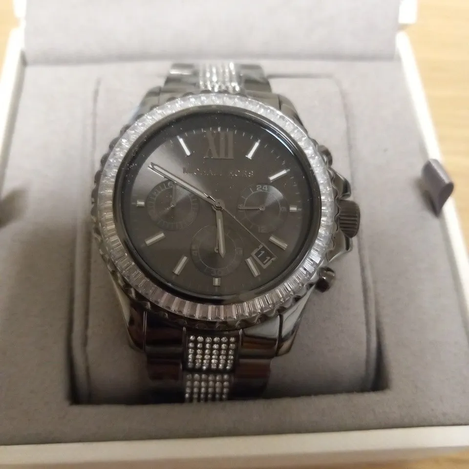 BOXED MICHAEL KORS EVEREST WRIST WATCH