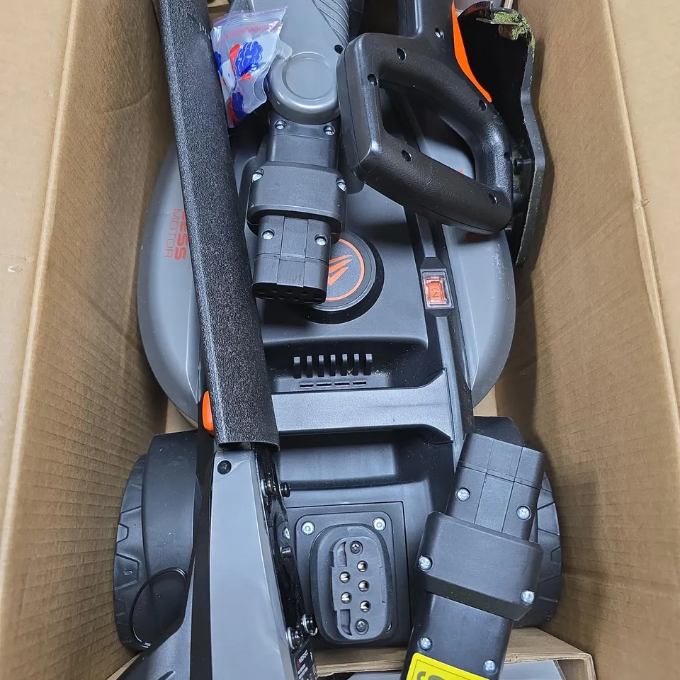 BOXED YARD FORCE IFLEX MULCHING LAWNMOWER SET
