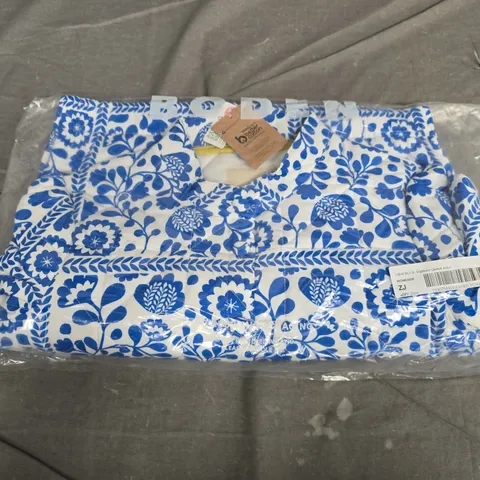 BAGGED BODEN WOMEN'S FLORAL PRINT HIGHBURY QUILTED JACKET – BLUE & WHITE UK8