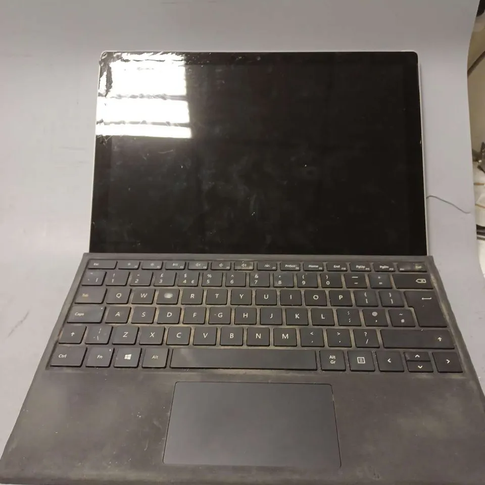 MICROSOFT SURFACE PRO