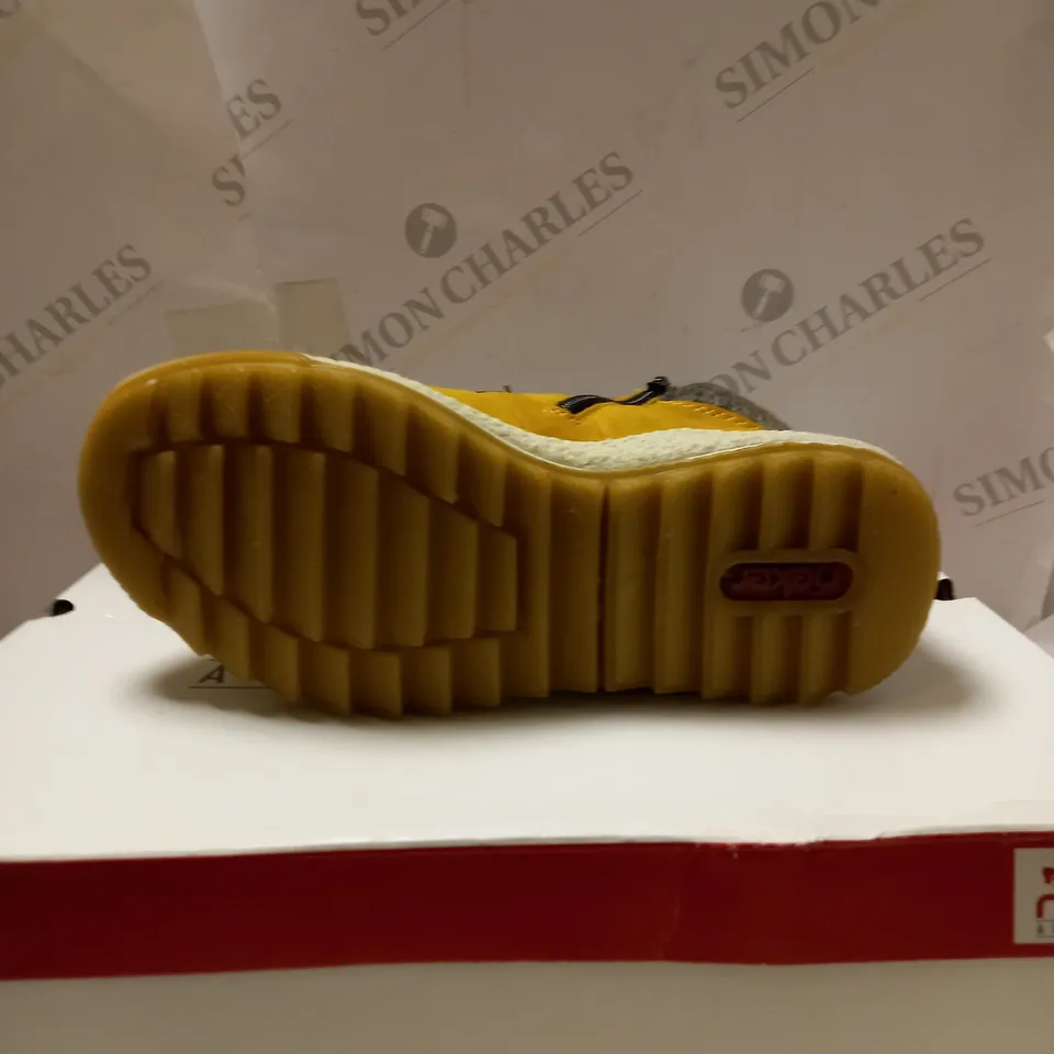 RIEKER YELLOW LACE BOOTS - SIZE 4