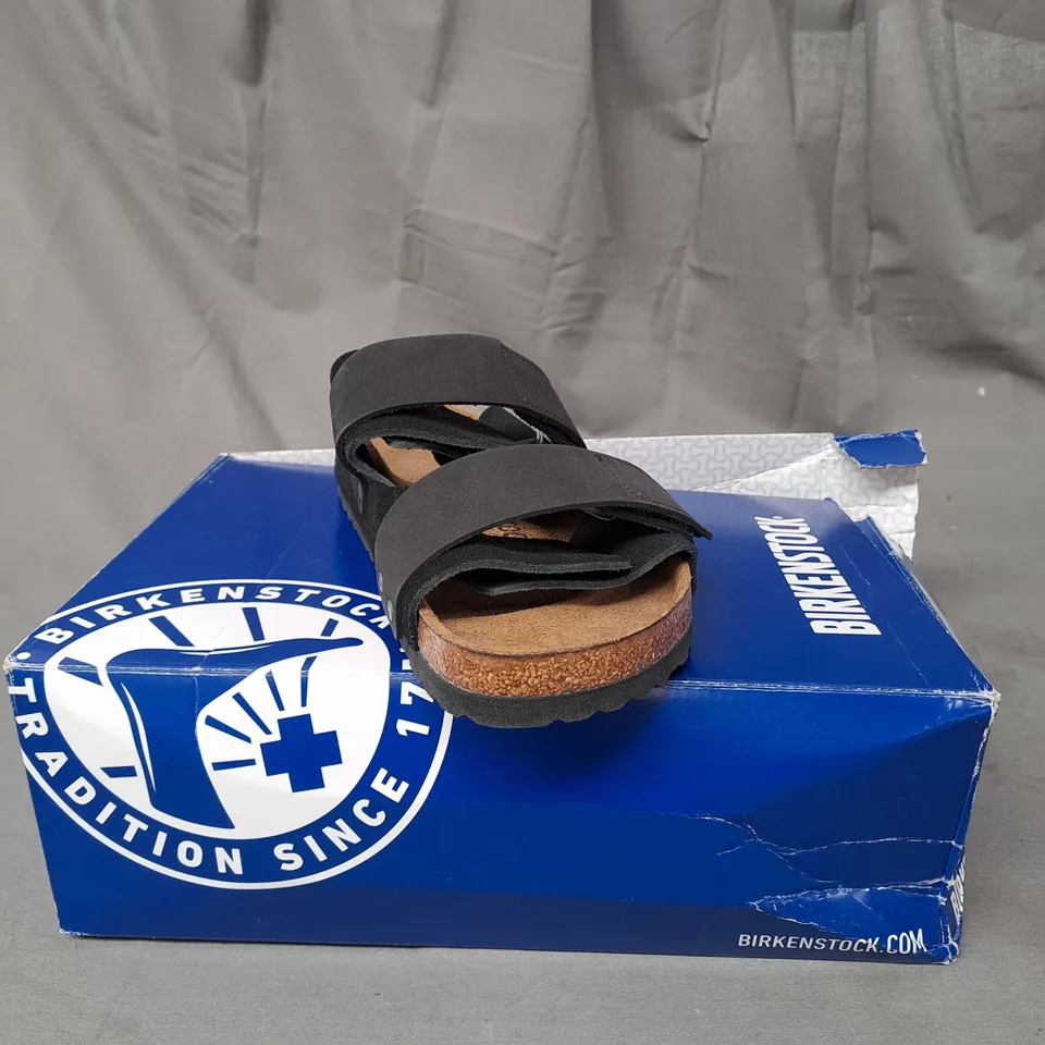 BOXED BIRKENSTOCK UJI VL NORMAL - SANDALS - BLACK SIZE 5.5
