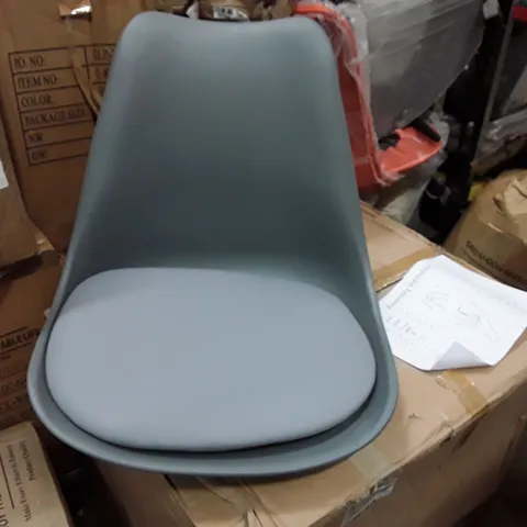 BOXED PLASTIC DINING CHAIR - GREY (1 BOX)