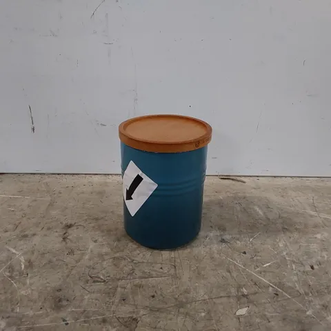 BOXED LE CREUSET STONEWARE MEDIUM STORAGE JAR - BLUE (1 BOX)