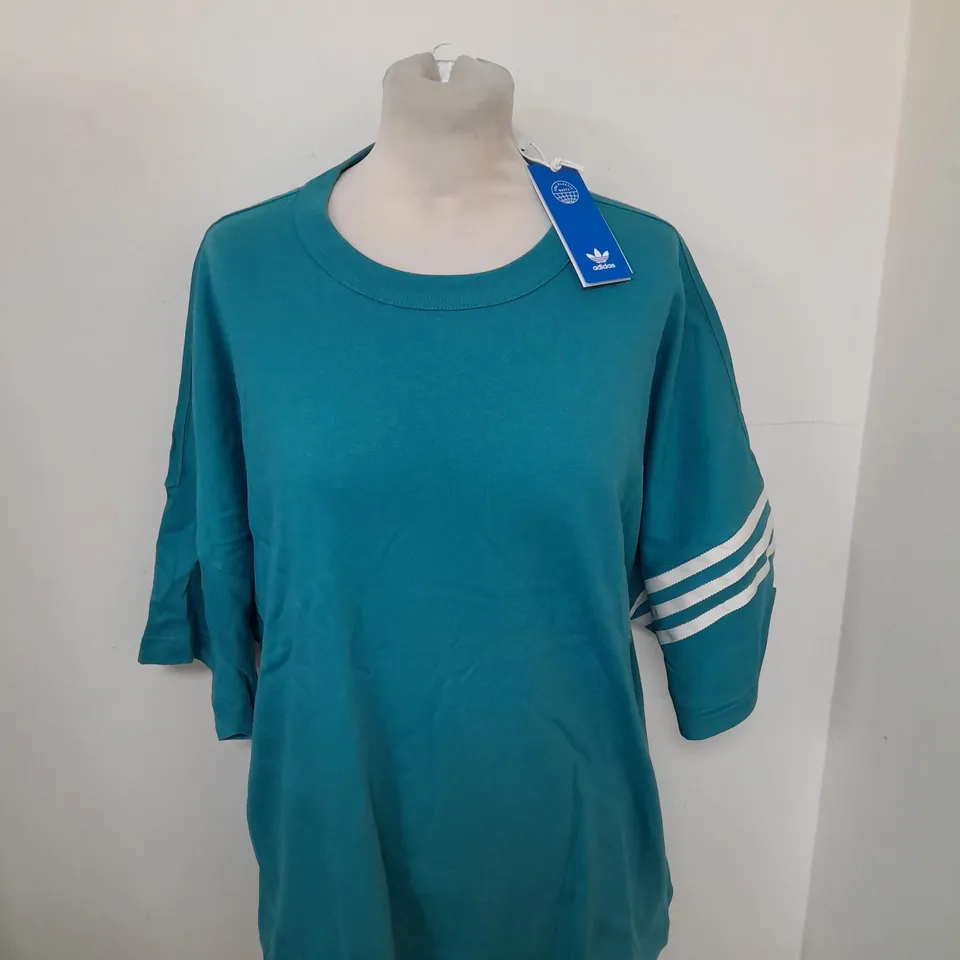 ADIDAS ORIGINAL CREW NECK CASUAL T-SHIRT SIZE M