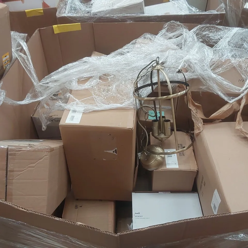 PALLET CONTAINING A VERY LARGE QUANTITY OF ASSORTED DESIGNER LIGHTING PRODUCTS INCLUDING: FLOYD 2 LIGHT FLUSH CEILING FITTING, MARSDEN 3 LIGHT SEMI FLUSH CEILING LIGHTS ECT