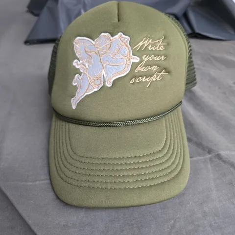 OLIVE GREEN TRUCKER CAP WITH EMBROIDERED GRAPHIC