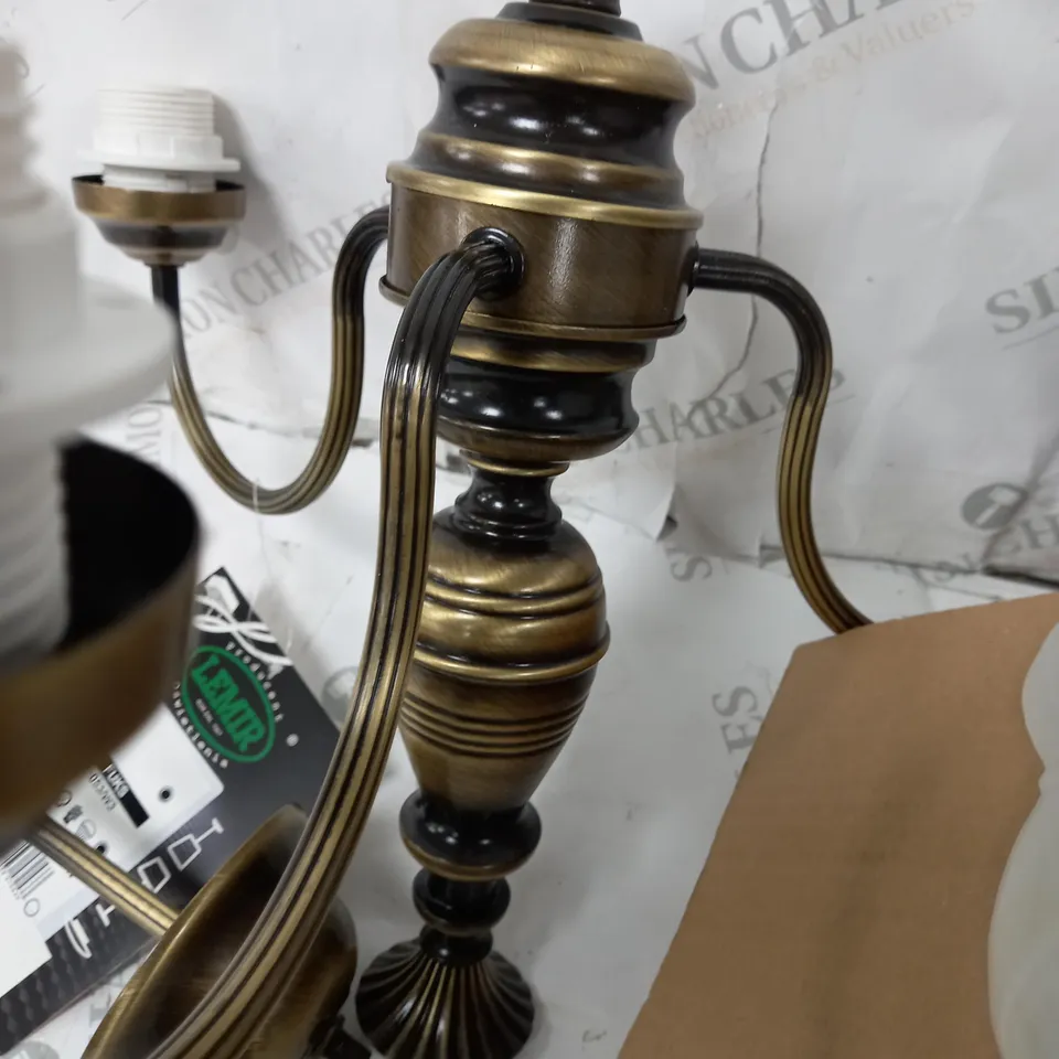 LEMIR 3 CEILING LIGHT CHANDELIER WITH FROSTED GLASS SHADE