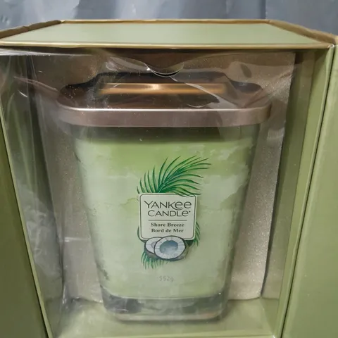 BOXED YANKEE CANDLE SHORE BREEZE