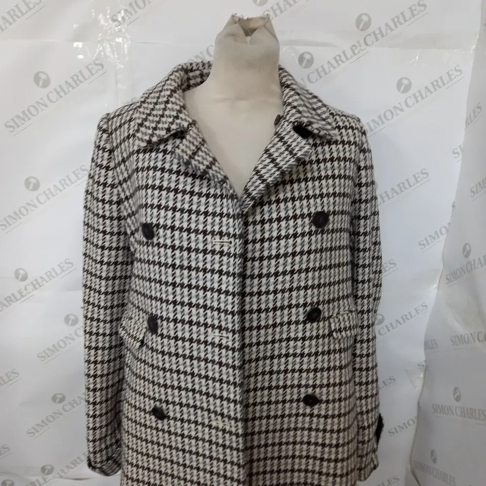 JACK WILLS BUTTON PATTERN WOOL COAT SIZE 8