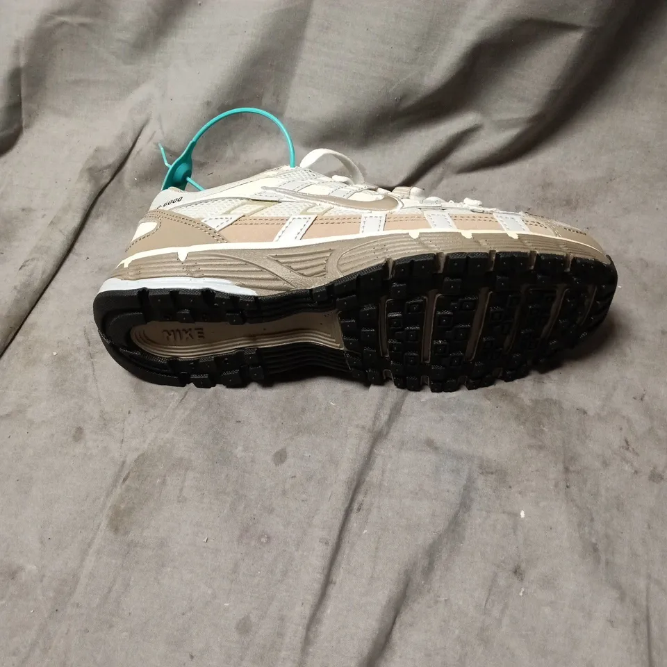 NIKE P 6000 TRAINERS SIZE 4.5