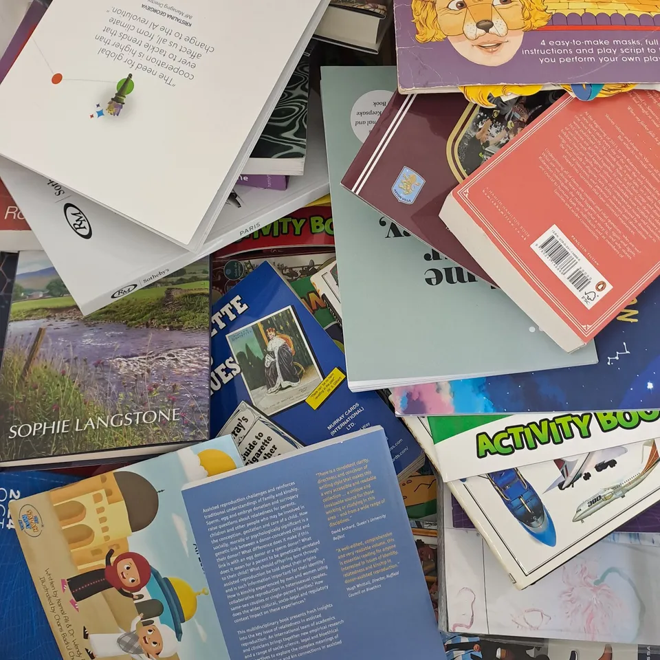 LARGE QUANTITY OF ASSORTED BOOKS BY VARIOUS AUTHORS TO INCLUDE NOELLE HOLTEN, H. D. CARLTON, TAHEREH MAFI, ETC