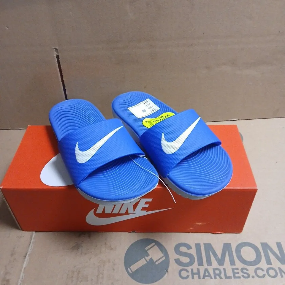NIKE BLUE KAWA SLIDES KIDS SIZE 13.5 BOXED