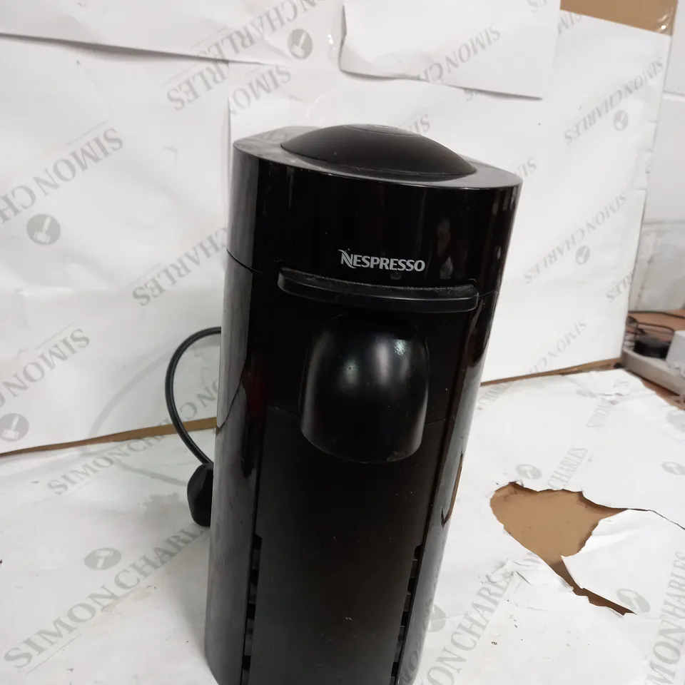 NESPRESSO VERTUO PLUS 