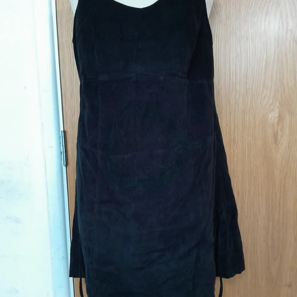 NOBODYS CHILD VALENTINA MINI DRESS IN BLACK - UK 16