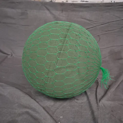 FLORALCRAFT 32CM WET FOAM SPHERE – FF-1035