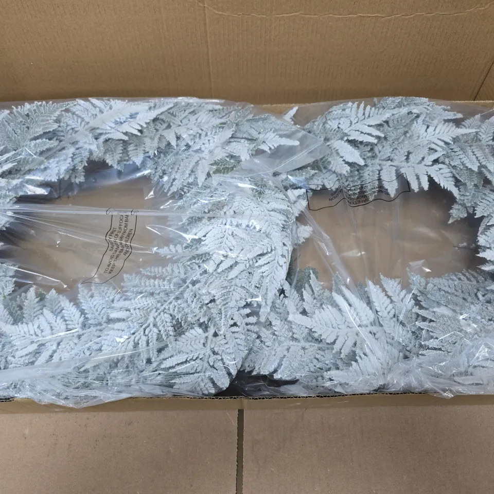 10 X GISELA GRAHAM FROSTED FLOCK FAUX FERN WREATHS 