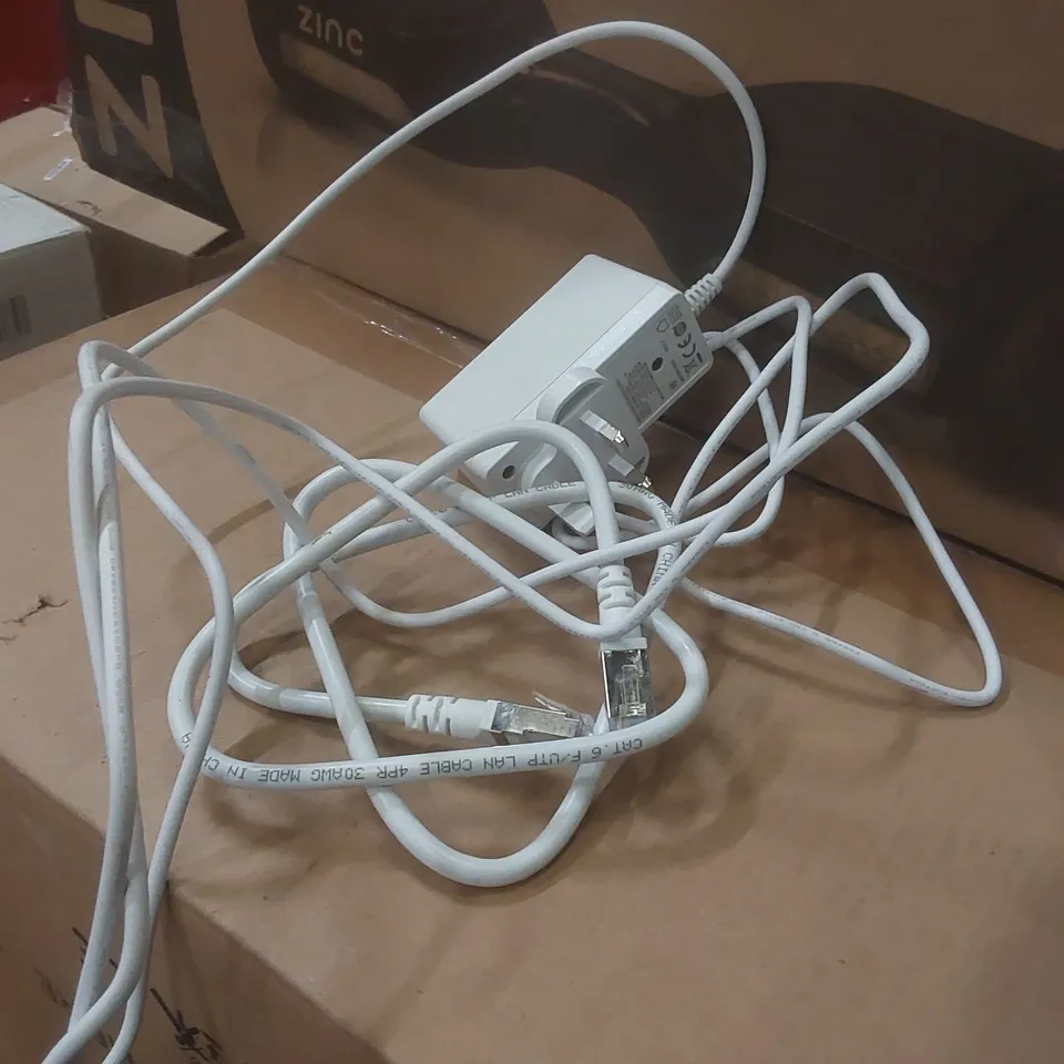 EE HH72C 5G SMART HUB