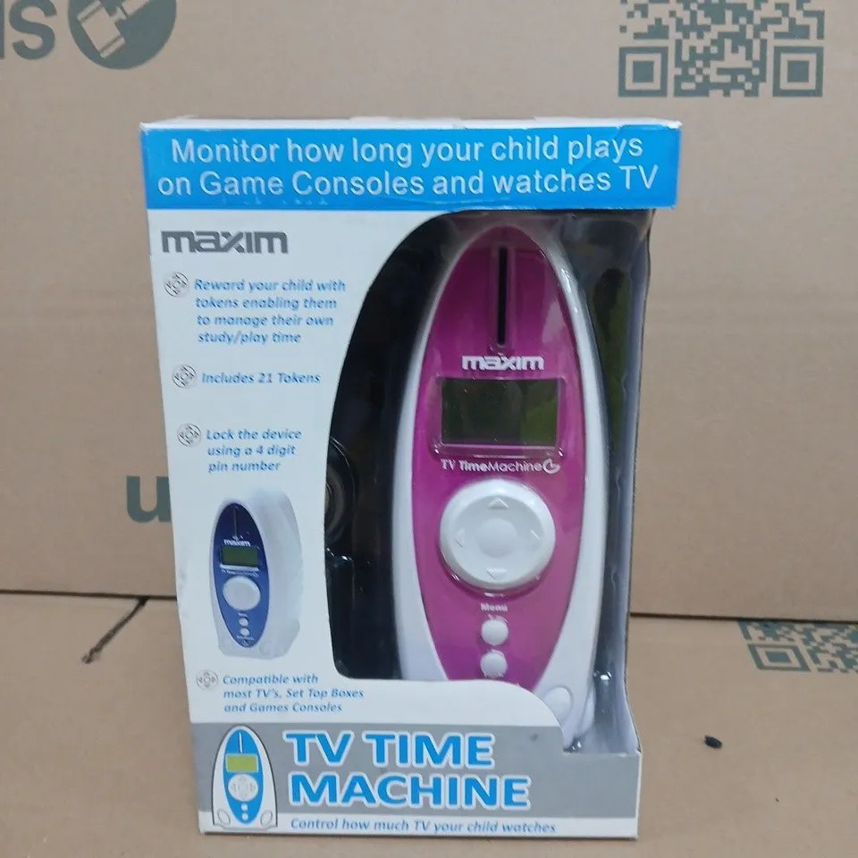 TV TIME MACHINE HANDHELD TOY – BOXED (MAXIM, PINK/PURPLE)