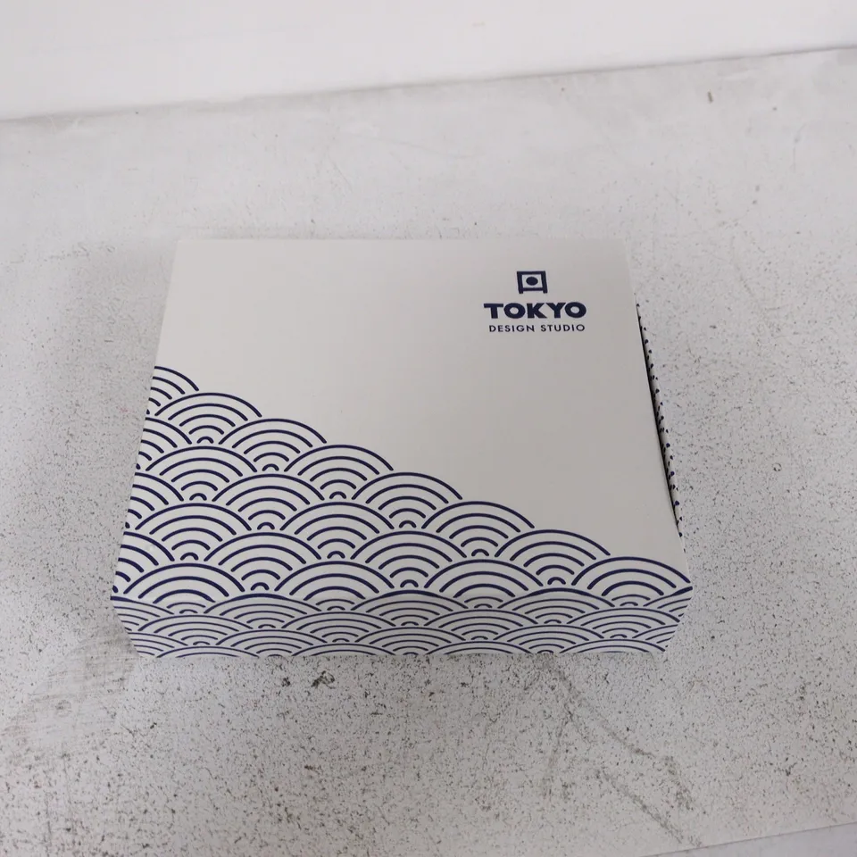 BOXED TOKYO LEXUS SUSHI SET