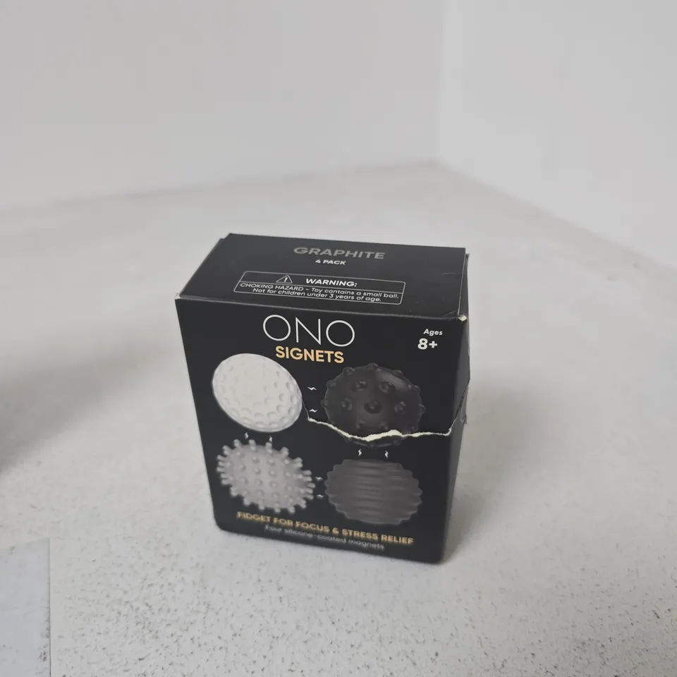 BOX OF APPROXIMATELY 8 ASSORTED HOUSEHOLD ITEMS INCLUDING ONO SIGNETS AND FAIRY DISHWASHER TABLETS
