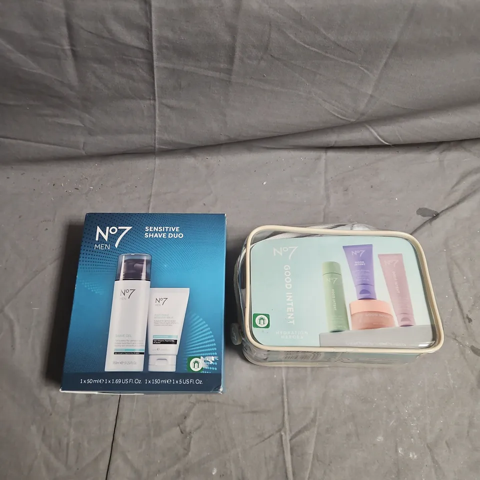 NO7 LOT OF 2 ASSORTED COSMETIC SETS TO INCLUDE - MEN'S SENSITIVE SHAVE DUO - GOOD INTENT HYDRATION HEROES