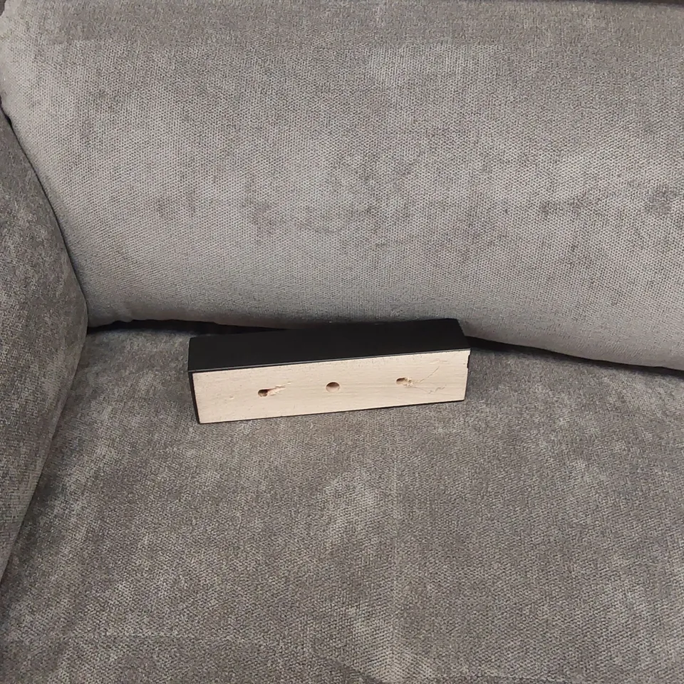 BRADY FABRIC CORNER GROUP SOFA RRP £2499