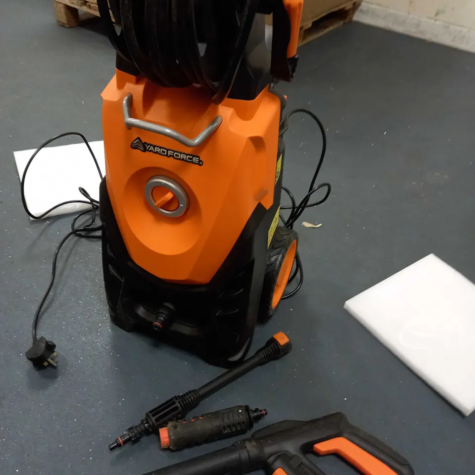YARD FORCE 150 BAR 2000W HIGH-PRESSURE WASHER