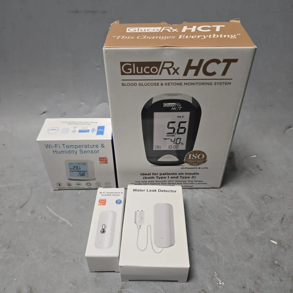 APPROXIMATELY 15 ASSORTED ELECTRICAL PRODUCTS TO INCLUDE TEMPERATURE SENSOR, WATER LEAK DETECTOR, HUMIDITY SENSOR ETC 