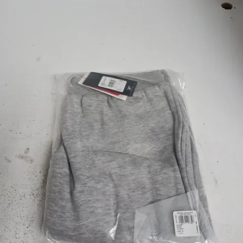 REEBOK MARCUS SMALL LOGO FLEECE SHORTS – LIGHT GREY MARL – UK XL
