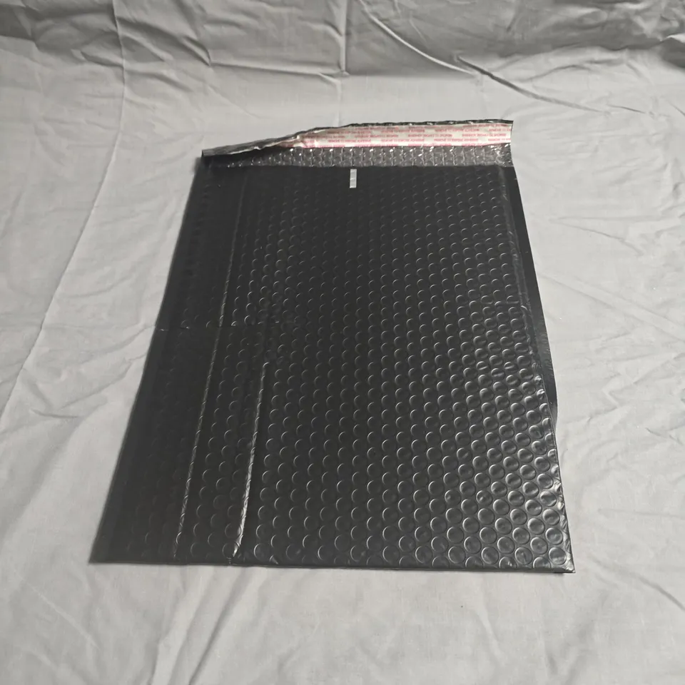 APPROXIMATELY 200 ORBYT PADDED BUBBLE MAILER ENVELOPE – BLACK