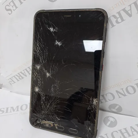 SAMSUNG TABLET SM-T575