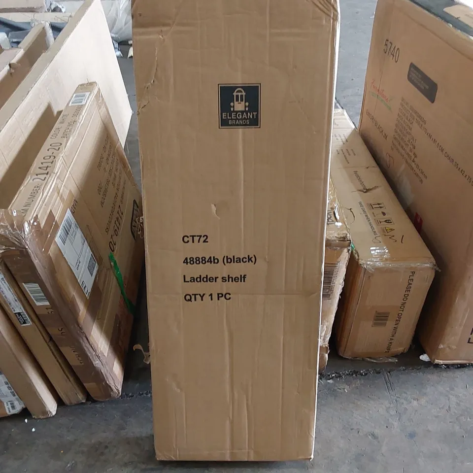 BOXED LADDER SHELF IN BLACK (1 BOX)