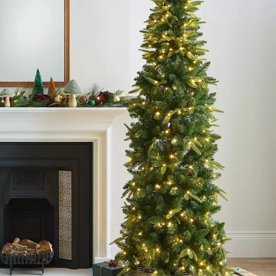 7FT (210 CM) NEWBURGH MIXED TIPS SLIM PRE-LIT CHRISTMAS TREE