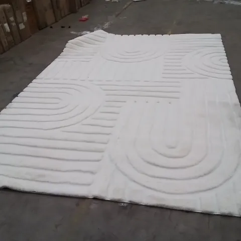 QUALITY DESIGNER AREA RUG APPROXIMATELY 300X210CM