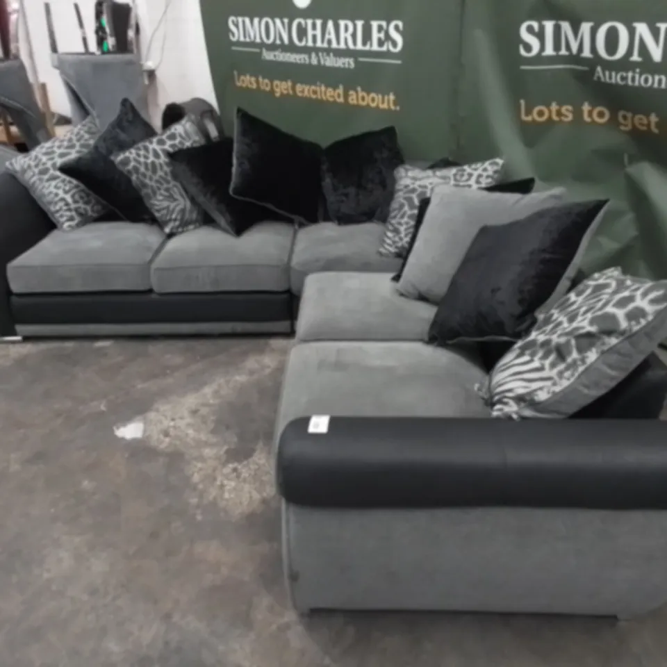 DESIGNER GREY AND BLACK FABRIC LARGE CORNER SOFA WITH SCATTER BACK CUSHIONS 
