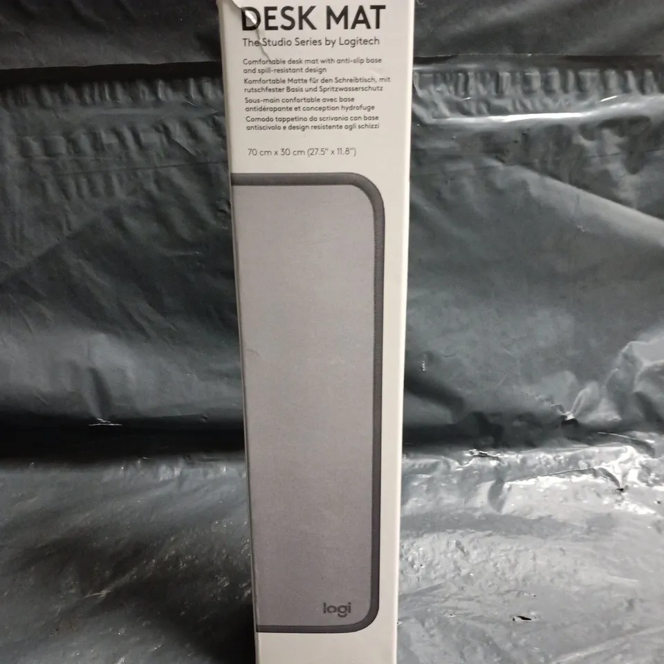 LOGITECH DESK MAT – THE STUDIO SERIES, 70 X 30 CM GREY