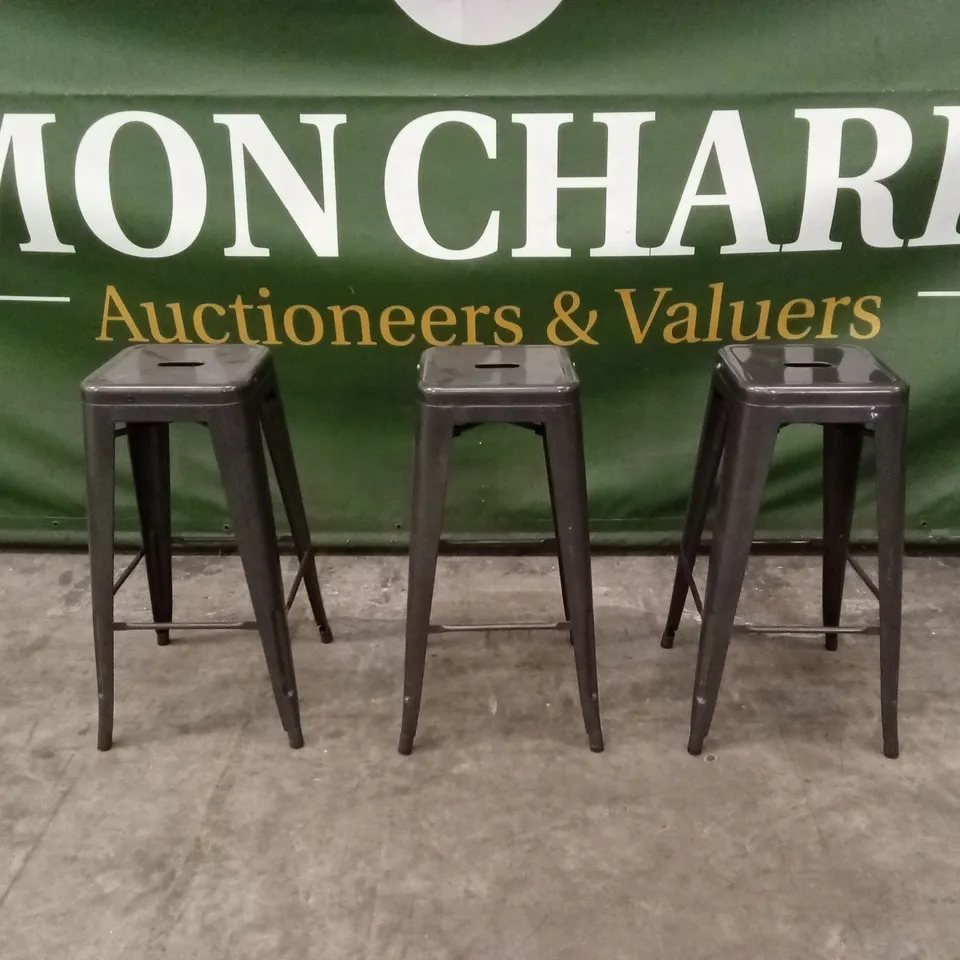 QUALITY DESIGNER SET OF 3 GREY METAL BAR STOOLS