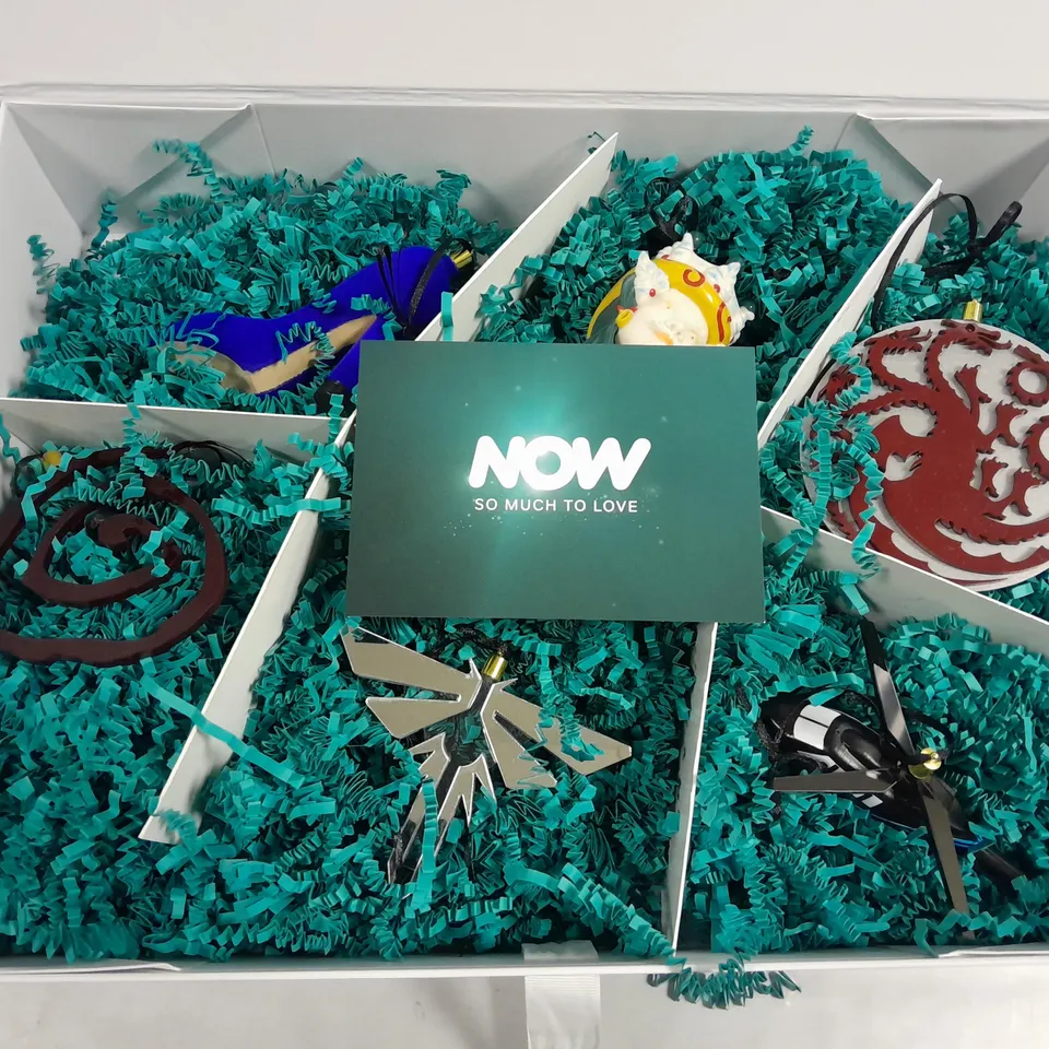 NOW BOX SET BAUBLES